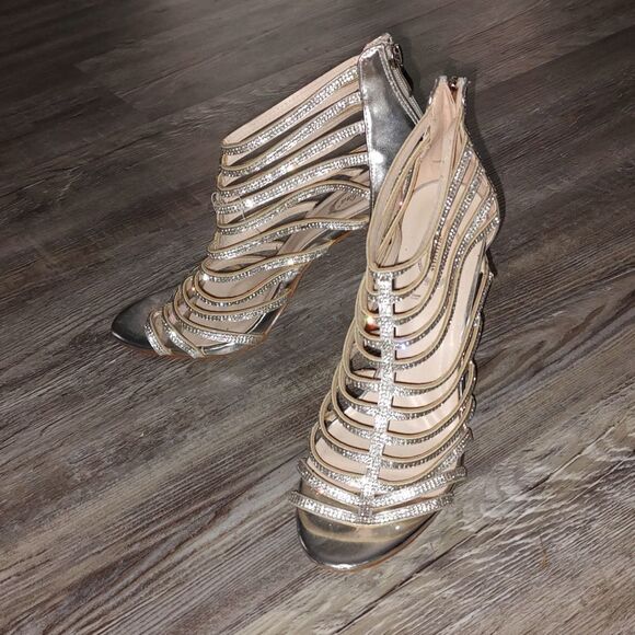 Italina   gladiator bling strappy  silver heels  Sz 9 - Picture 1 of 8